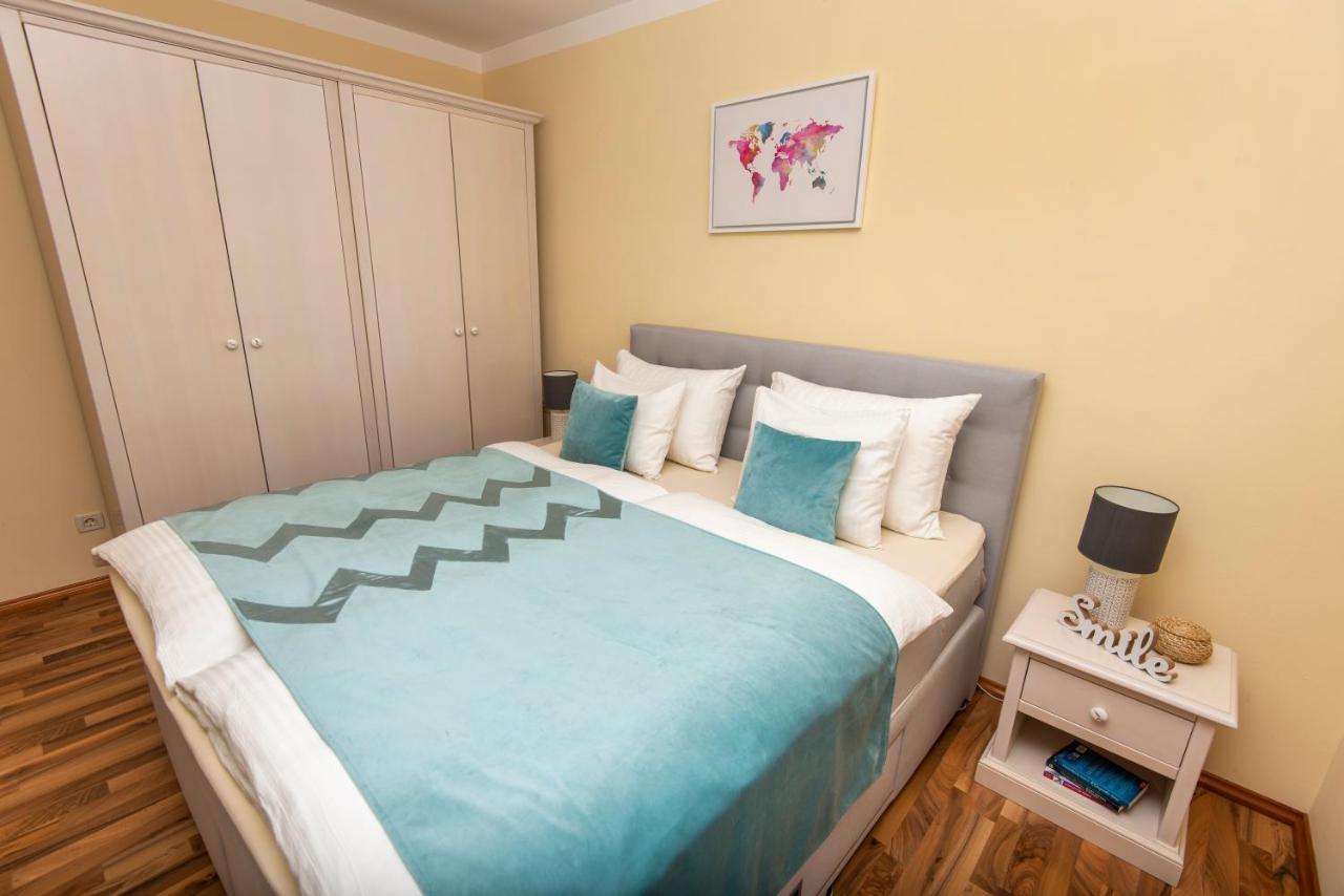 San Marian Apartments Ποντστράνα Δωμάτιο φωτογραφία