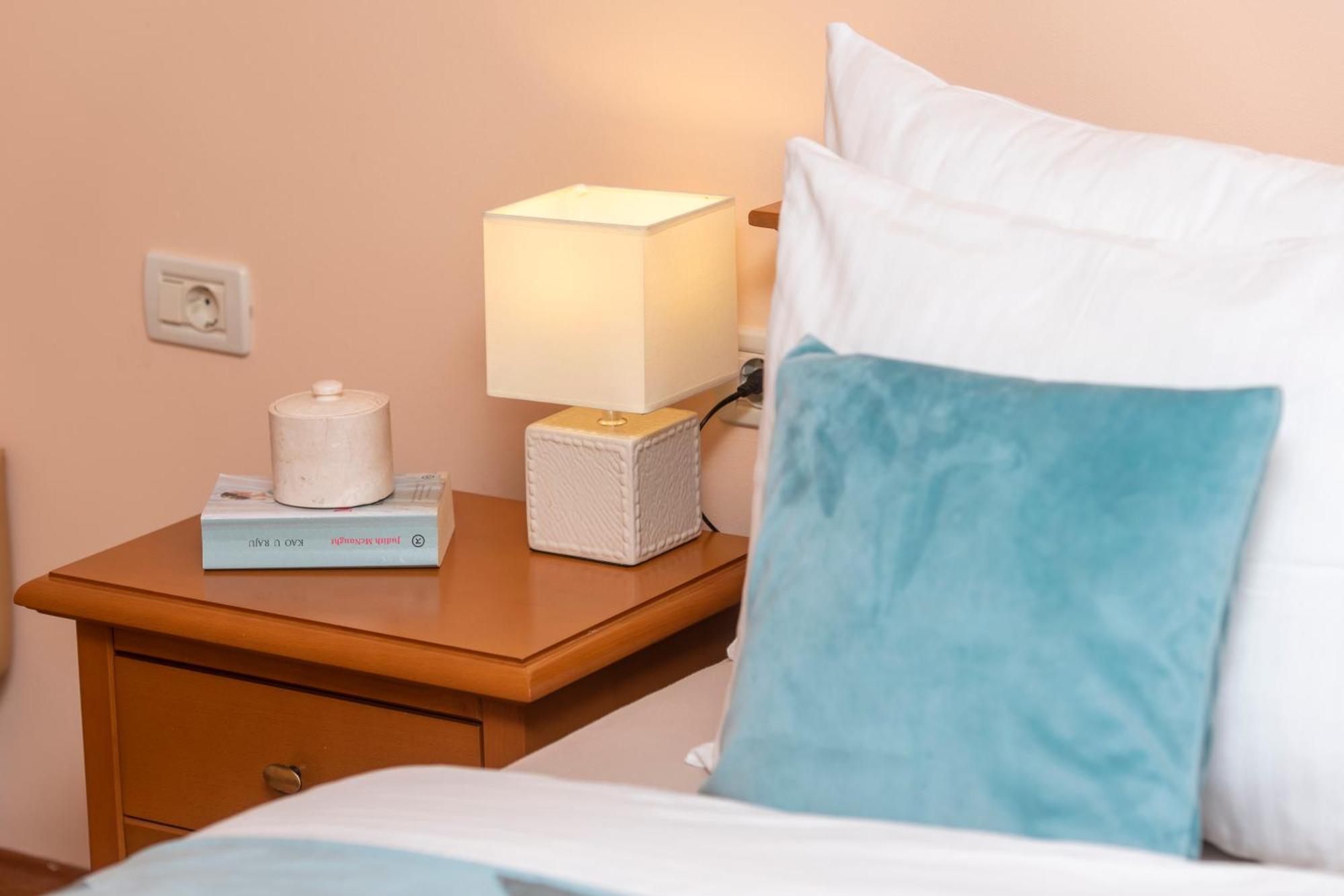 San Marian Apartments Ποντστράνα Δωμάτιο φωτογραφία