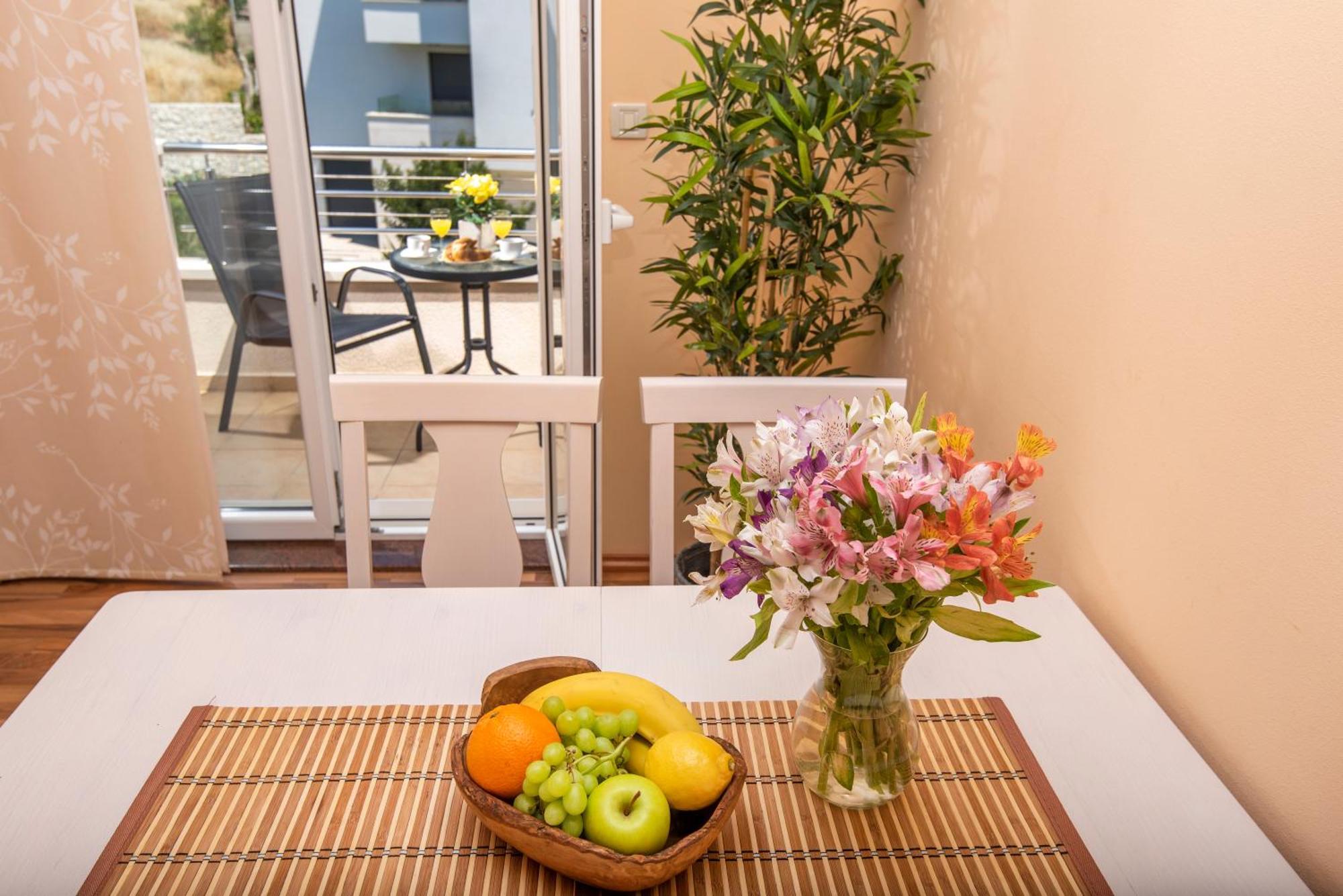 San Marian Apartments Ποντστράνα Δωμάτιο φωτογραφία